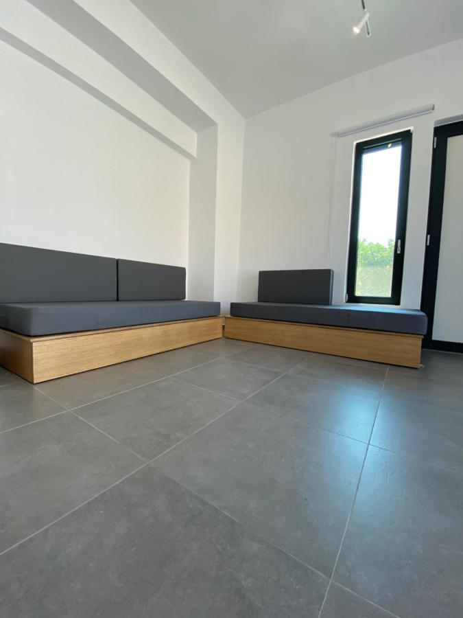Lefko Apartments Tavronitis Екстериор снимка