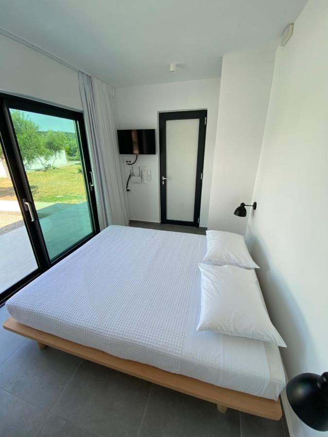 Lefko Apartments Tavronitis Екстериор снимка
