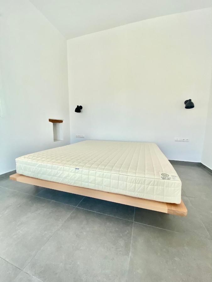 Lefko Apartments Tavronitis Екстериор снимка